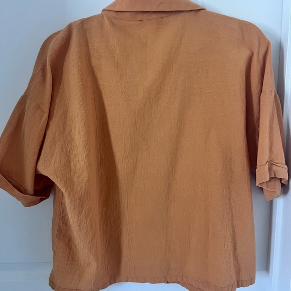 Women's Button-Up Orange Short Sleeve Shirt Size Medium - Picture 7 of 7